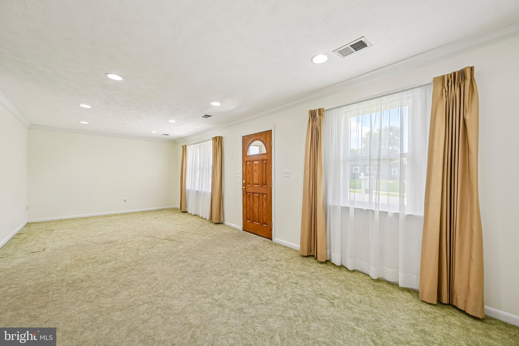 EDGE MEAD - Residential