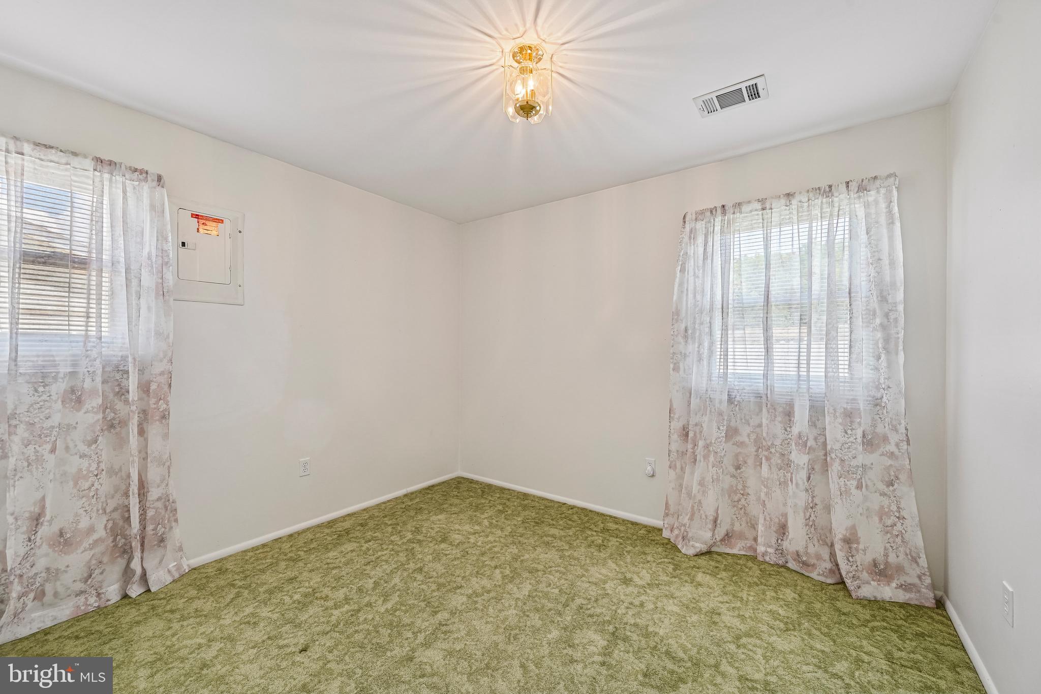 EDGE MEAD - Residential