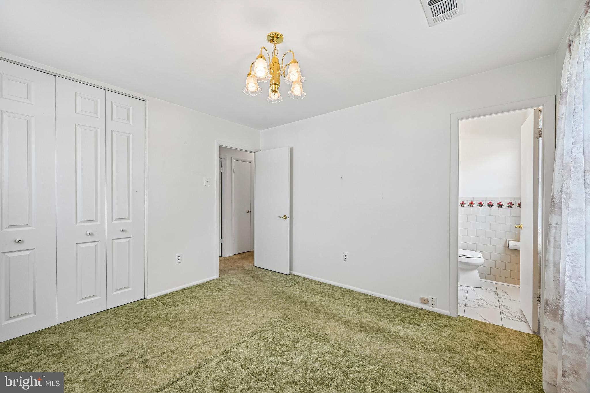 EDGE MEAD - Residential