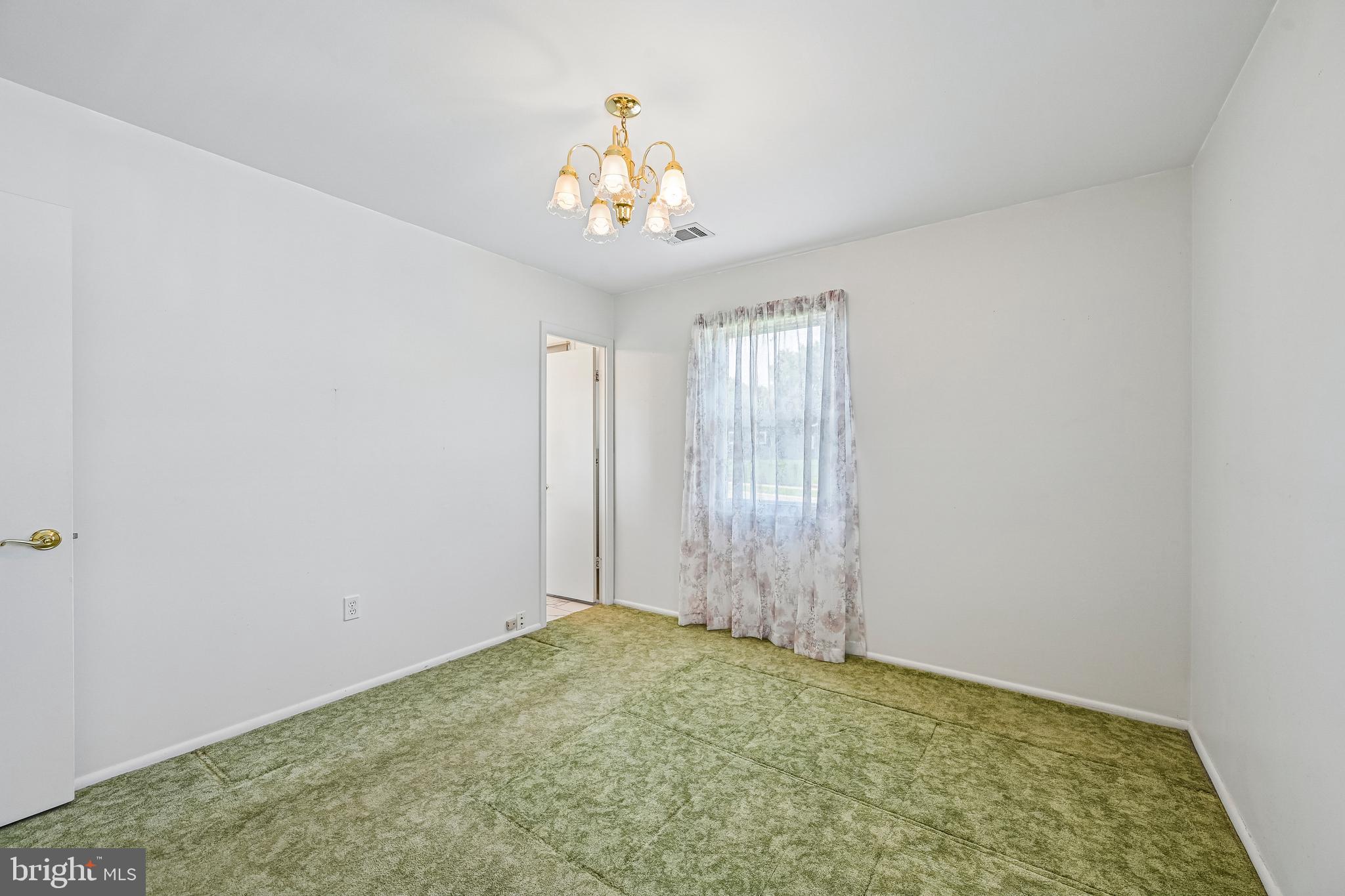 EDGE MEAD - Residential