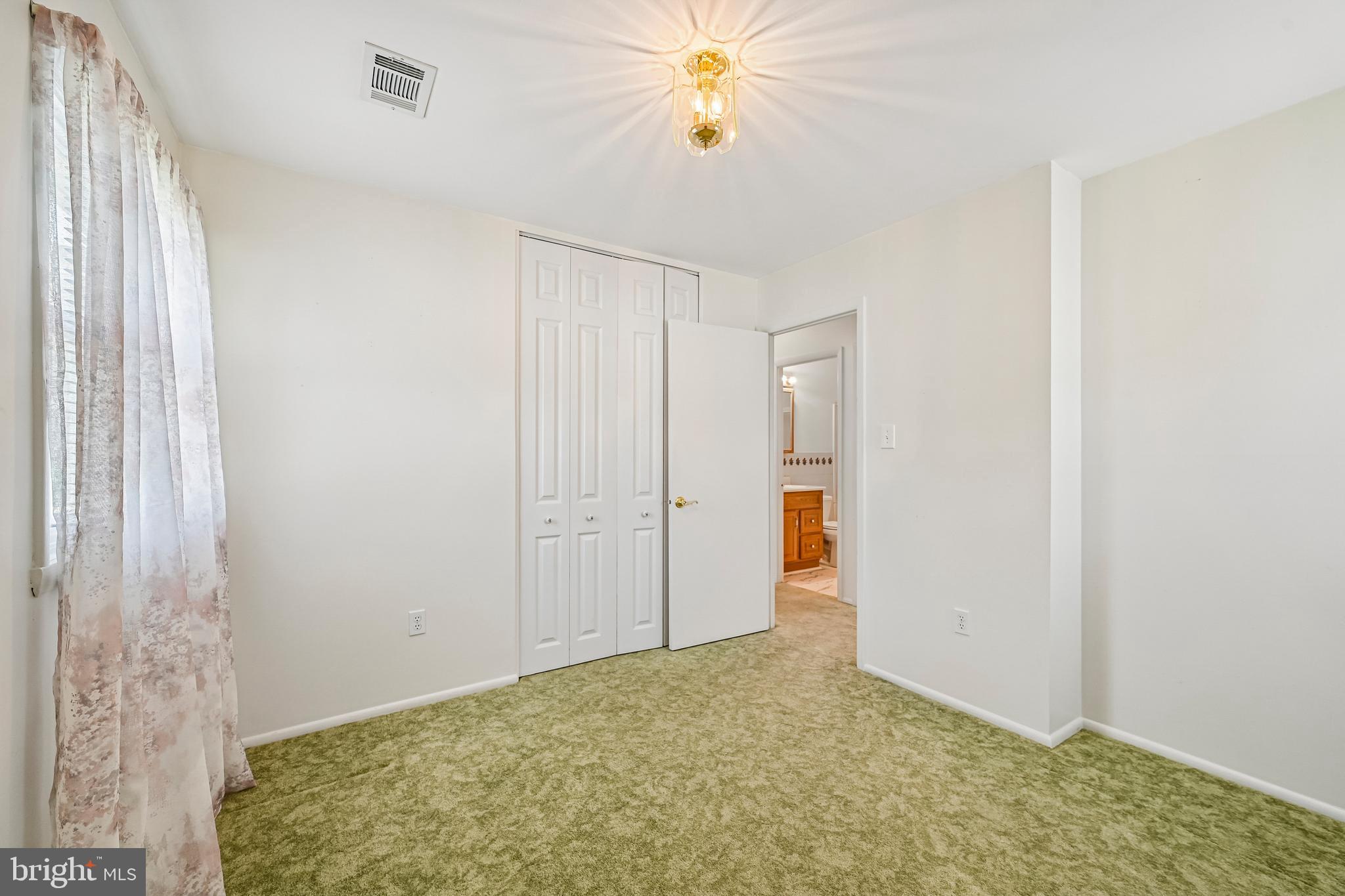 EDGE MEAD - Residential