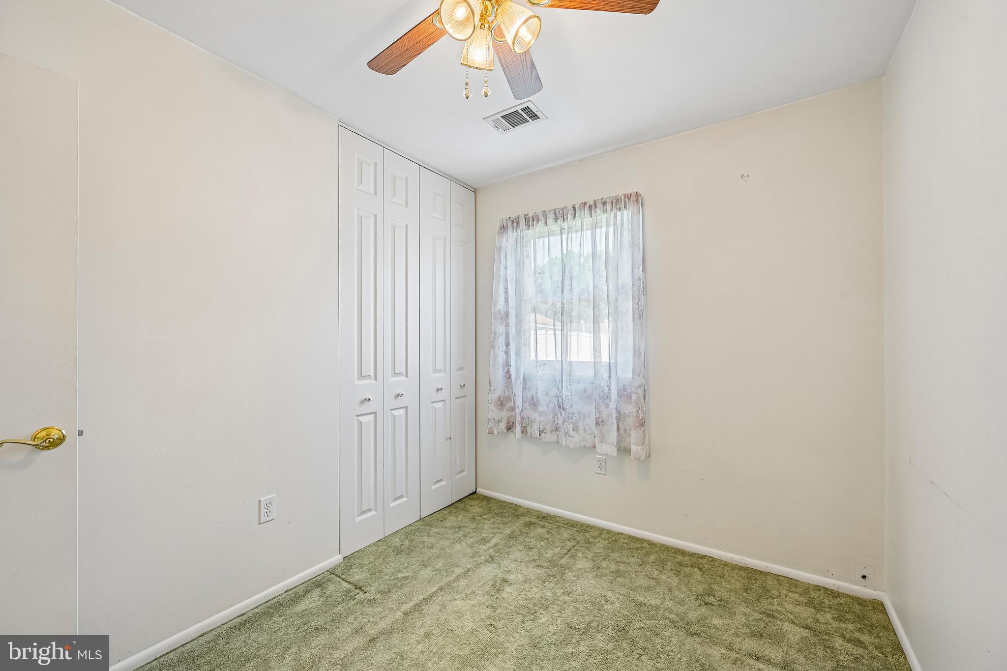 EDGE MEAD - Residential