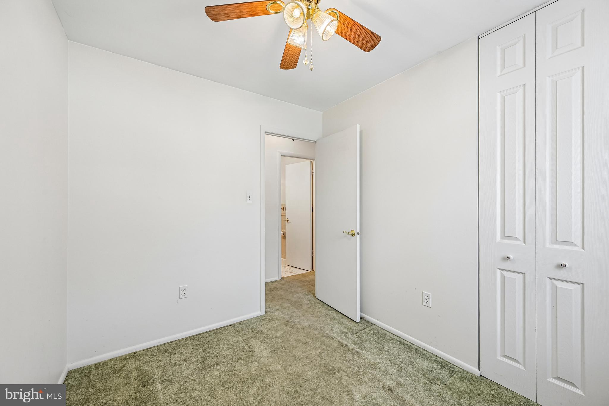 EDGE MEAD - Residential