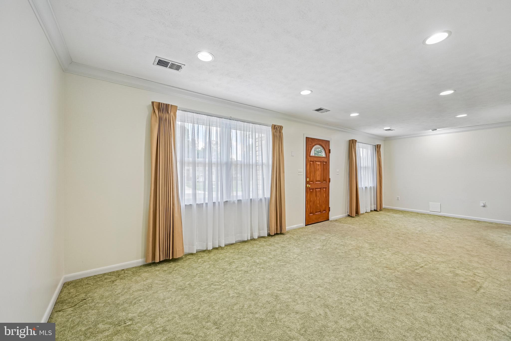 EDGE MEAD - Residential