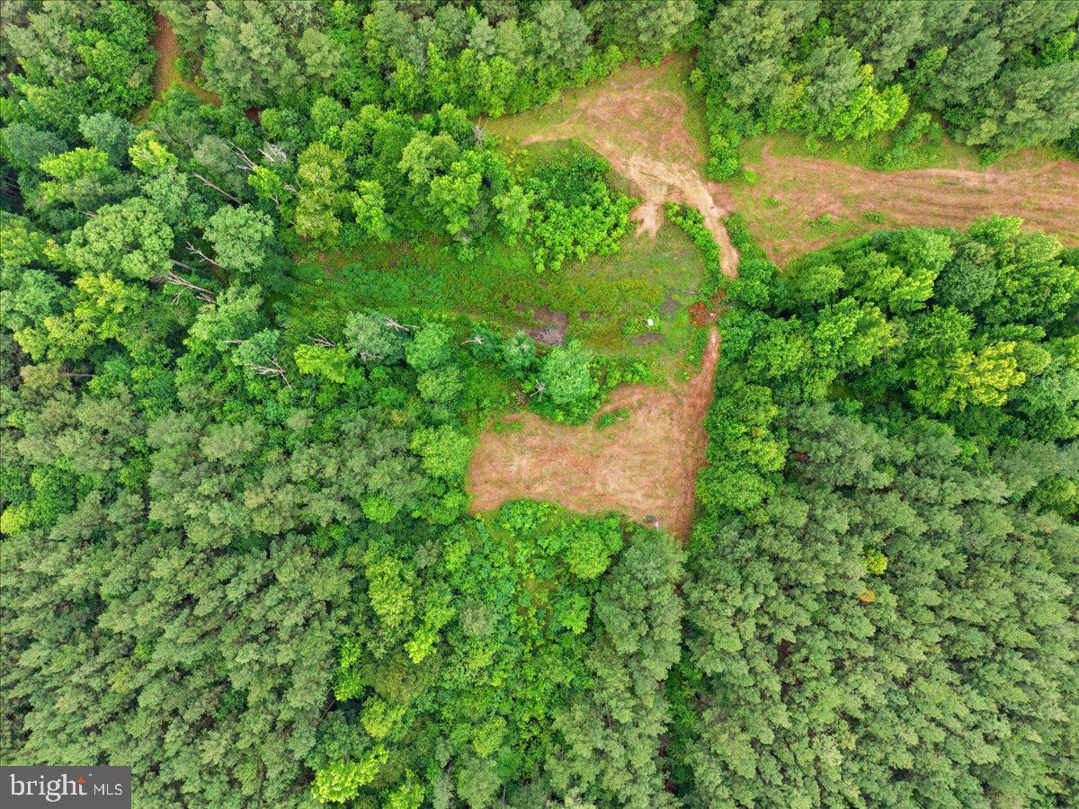 FISCHER TRACT - Land