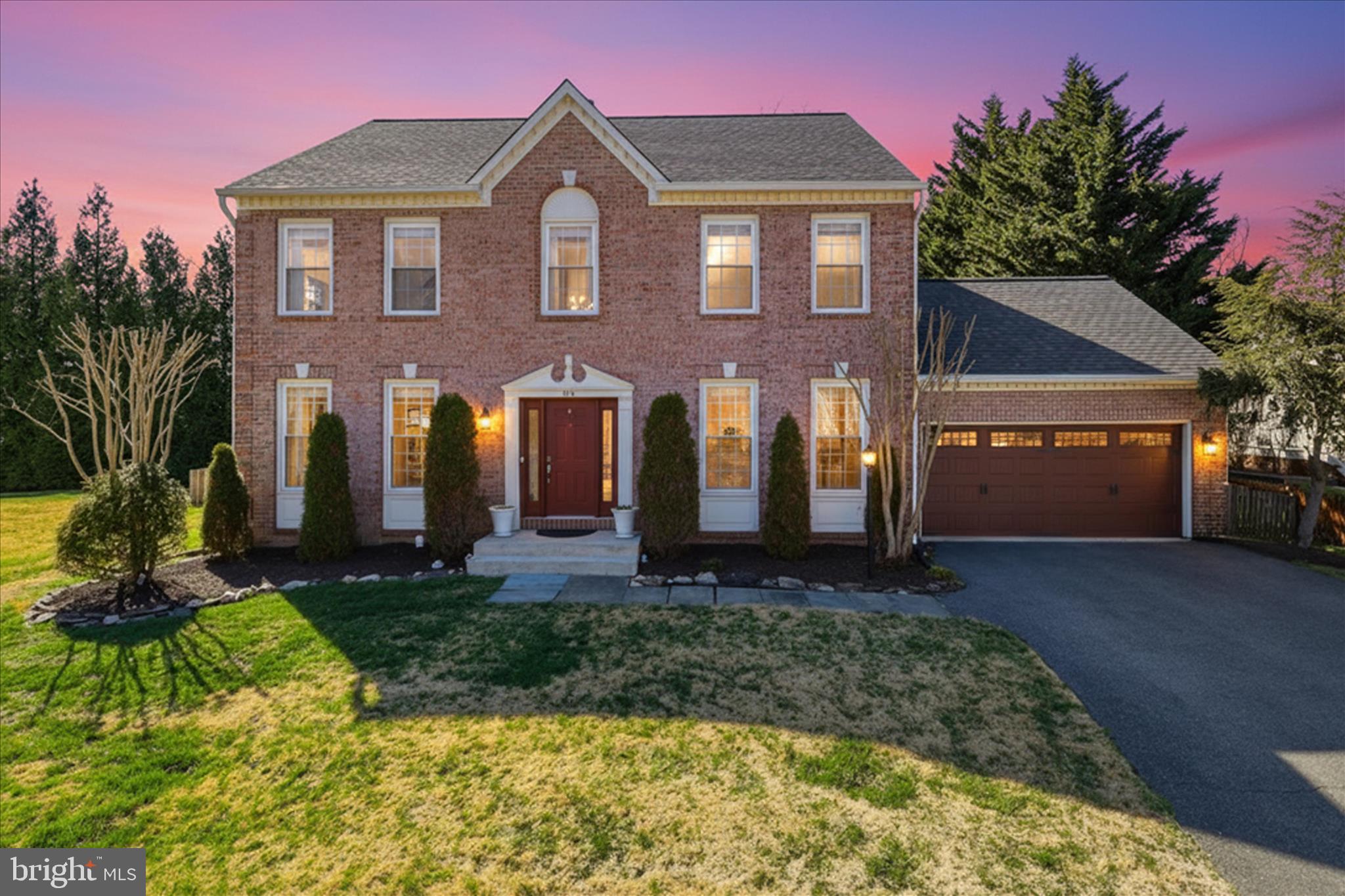 *Offer Deadline- Monday, March 23rd 12pm* Welcome to 314 Orchard Ct NW, ideally situated on a quiet cul-de-sac in the heart of Vienna! This charming home offers the perfect blend of comfort, convenience, and community.
Enjoy an unbeatable location with the ability to walk to Louise Archer Elementary and Madison High School, along with close proximity to Thoreau Middle School. You’ll also love being just a short stroll from the vibrant Town of Vienna, with its shops, restaurants, parks, and year-round events just moments away. Whether you're grabbing coffee, dining out, or exploring local trails, everything you need is right at your doorstep.
The home features inviting living spaces, a functional layout, and a private setting perfect for both everyday living and entertaining. As an added bonus, pool membership to Vienna Woods is available for purchase—offering a wonderful opportunity to enjoy summer days close to home.
Don’t miss this rare chance to own in one of Vienna’s most sought-after neighborhoods with walkability, community amenities, and small-town charm all in one! *Open House- Sunday, March 22nd 1pm-3pm*