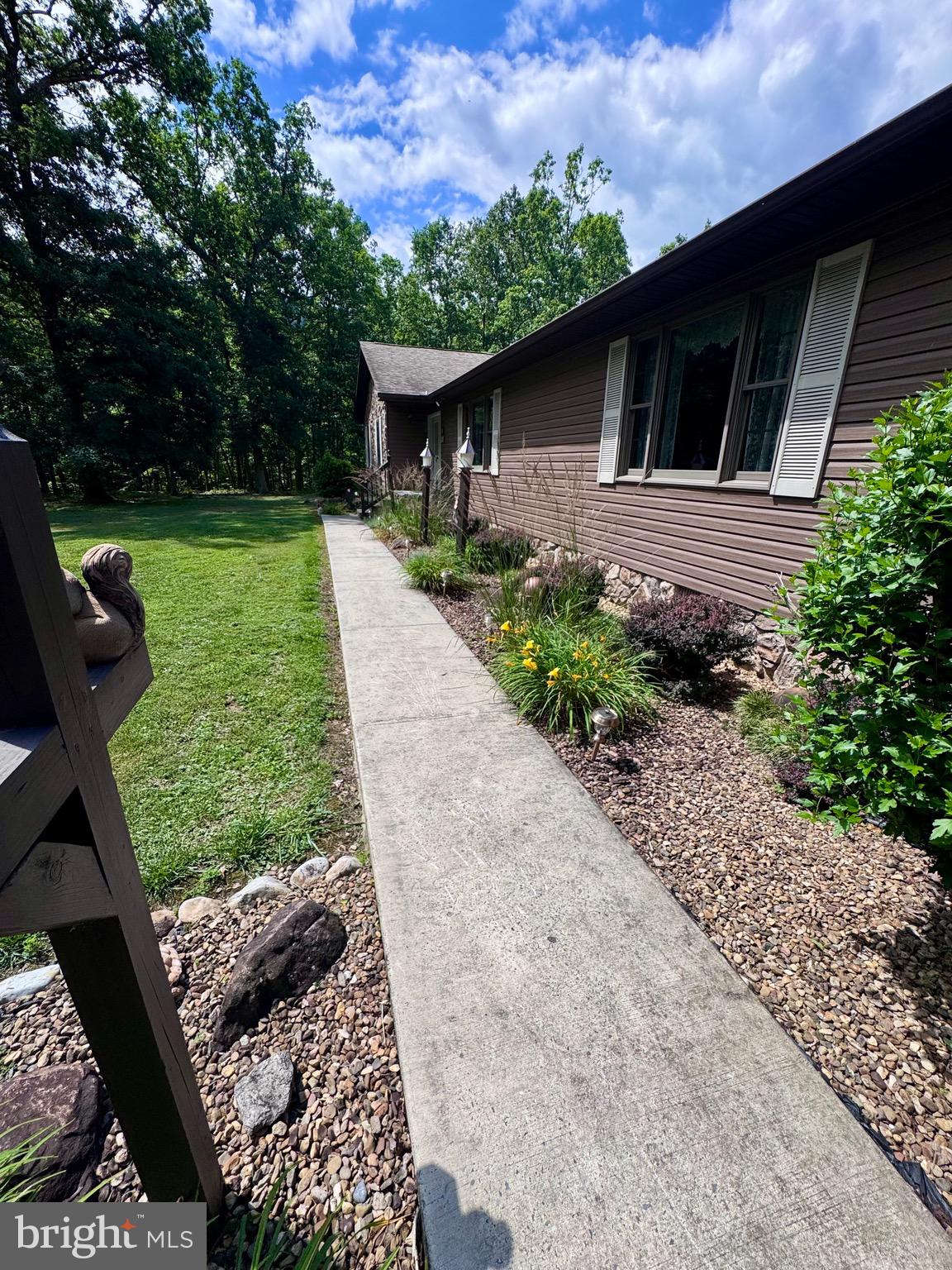SUMMIT OAKS - Residential