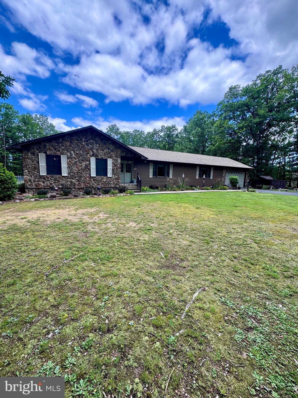 SUMMIT OAKS - Residential