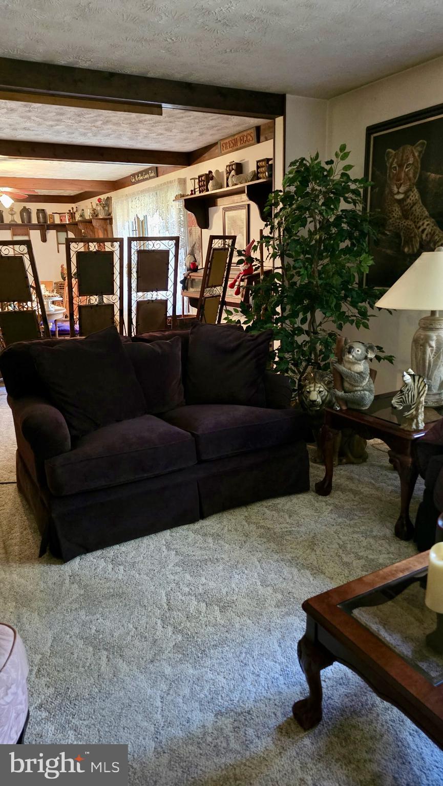 SUMMIT OAKS - Residential