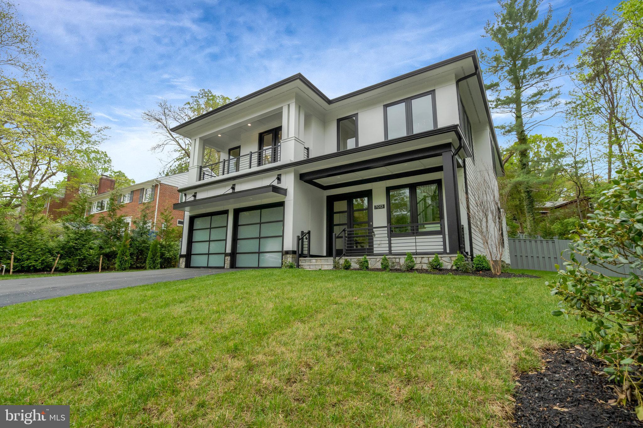 BROYHILL CREST - Residential