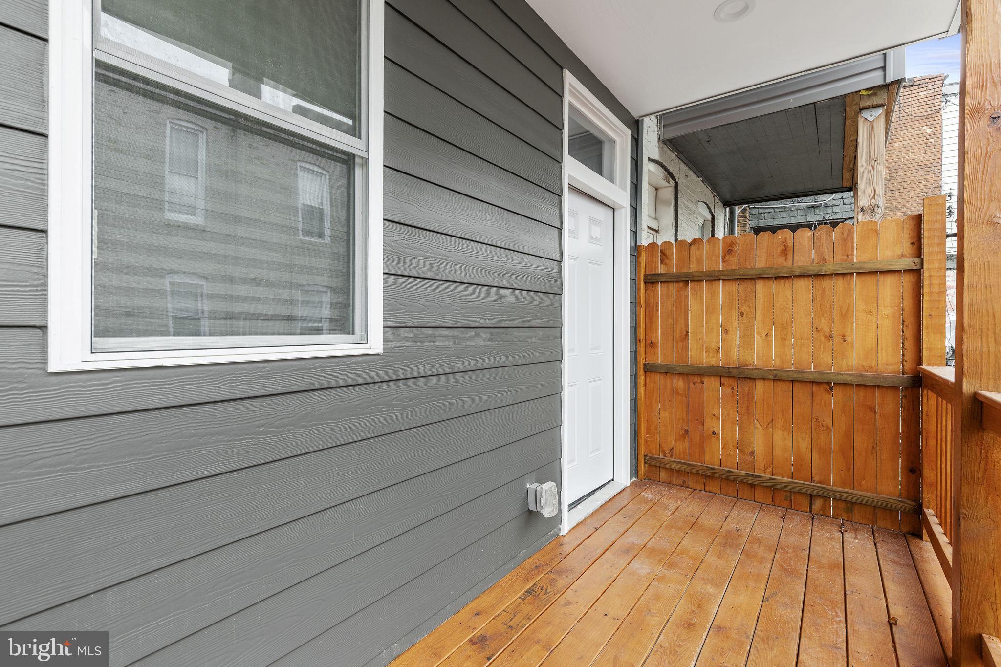 BROADWAY EAST - Residential