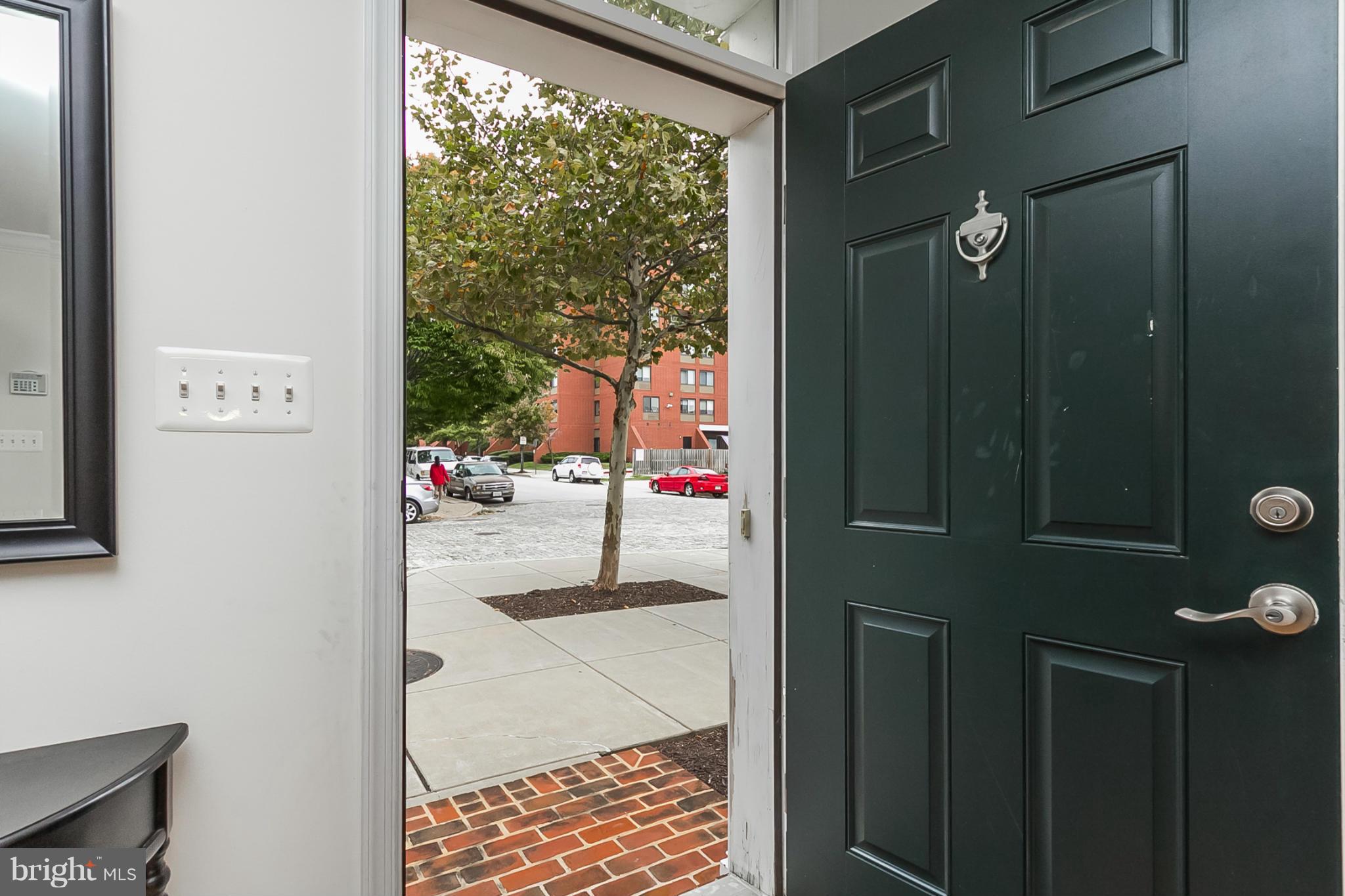 CAMDEN CROSSING - Residential Lease