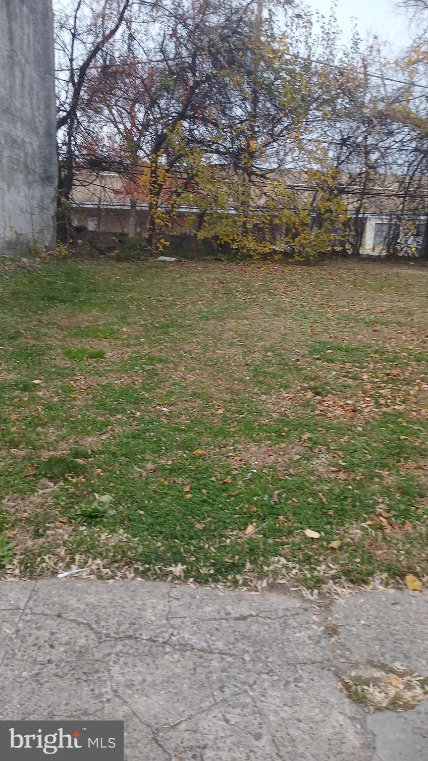 HUNTING PARK - Land