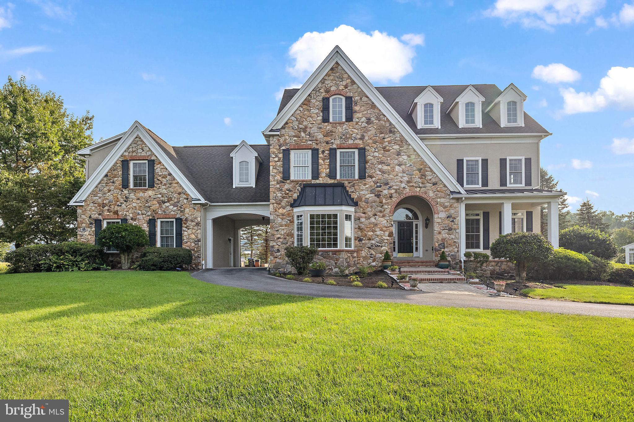 FLINT HILL CROSSING - Residential