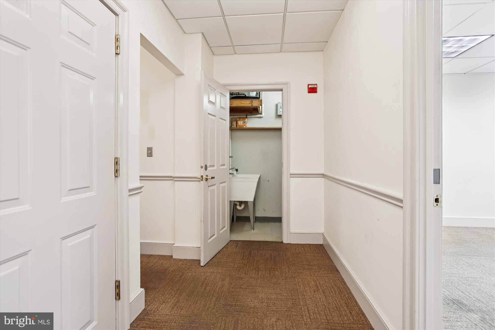 OLD TOWN ALEXANDRIA - Commercial Sale