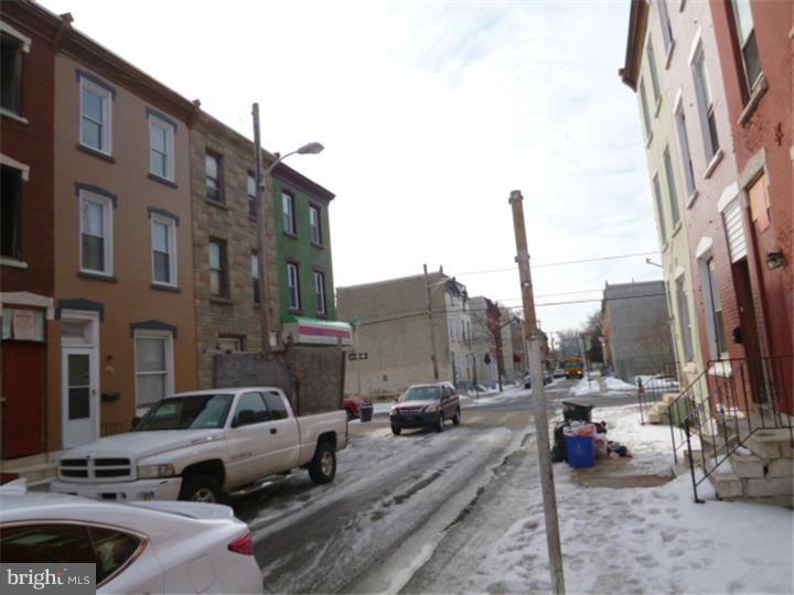 PHILADELPHIA (WEST) - Residential