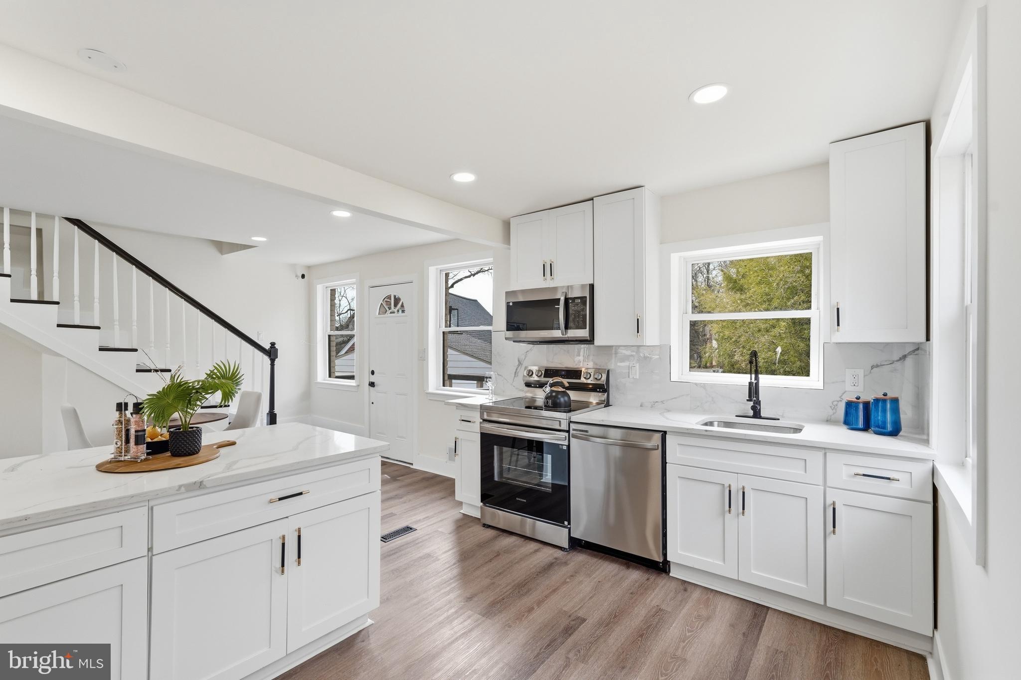 CHEVERLY- SPRINGMILL ADD - Residential