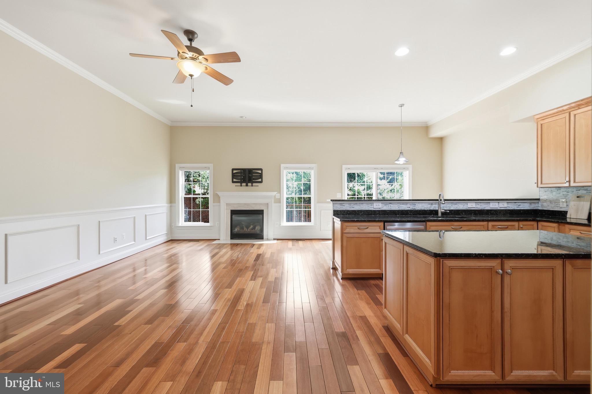 FAIRFAX PARK - Residential