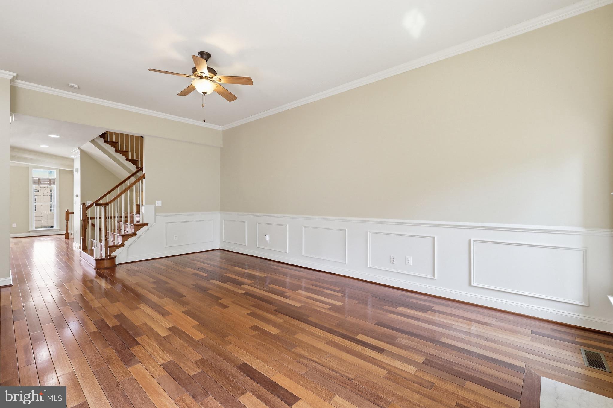 FAIRFAX PARK - Residential