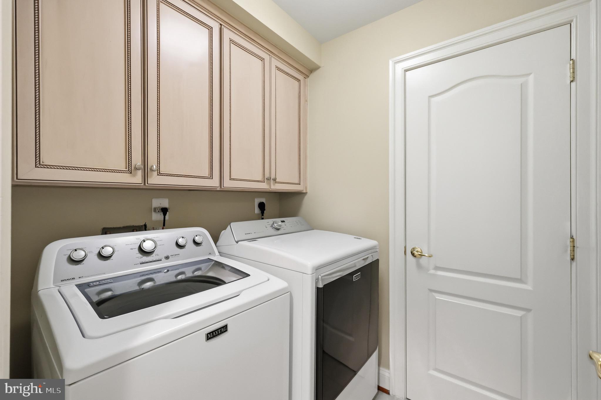 FAIRFAX PARK - Residential