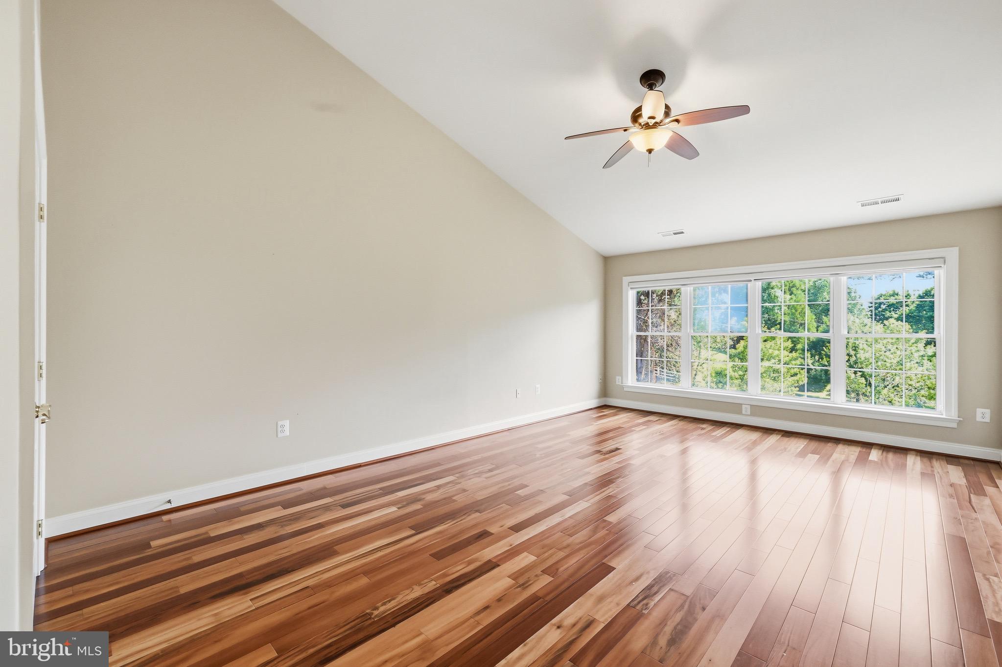 FAIRFAX PARK - Residential