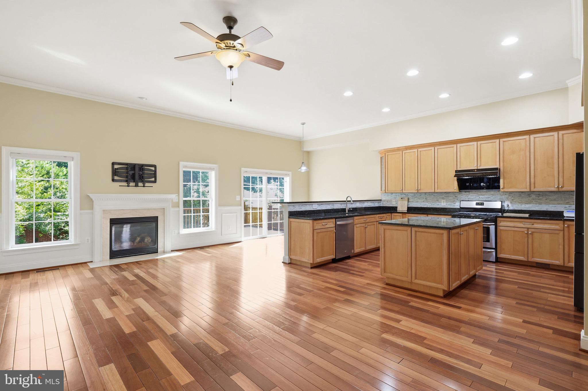 FAIRFAX PARK - Residential