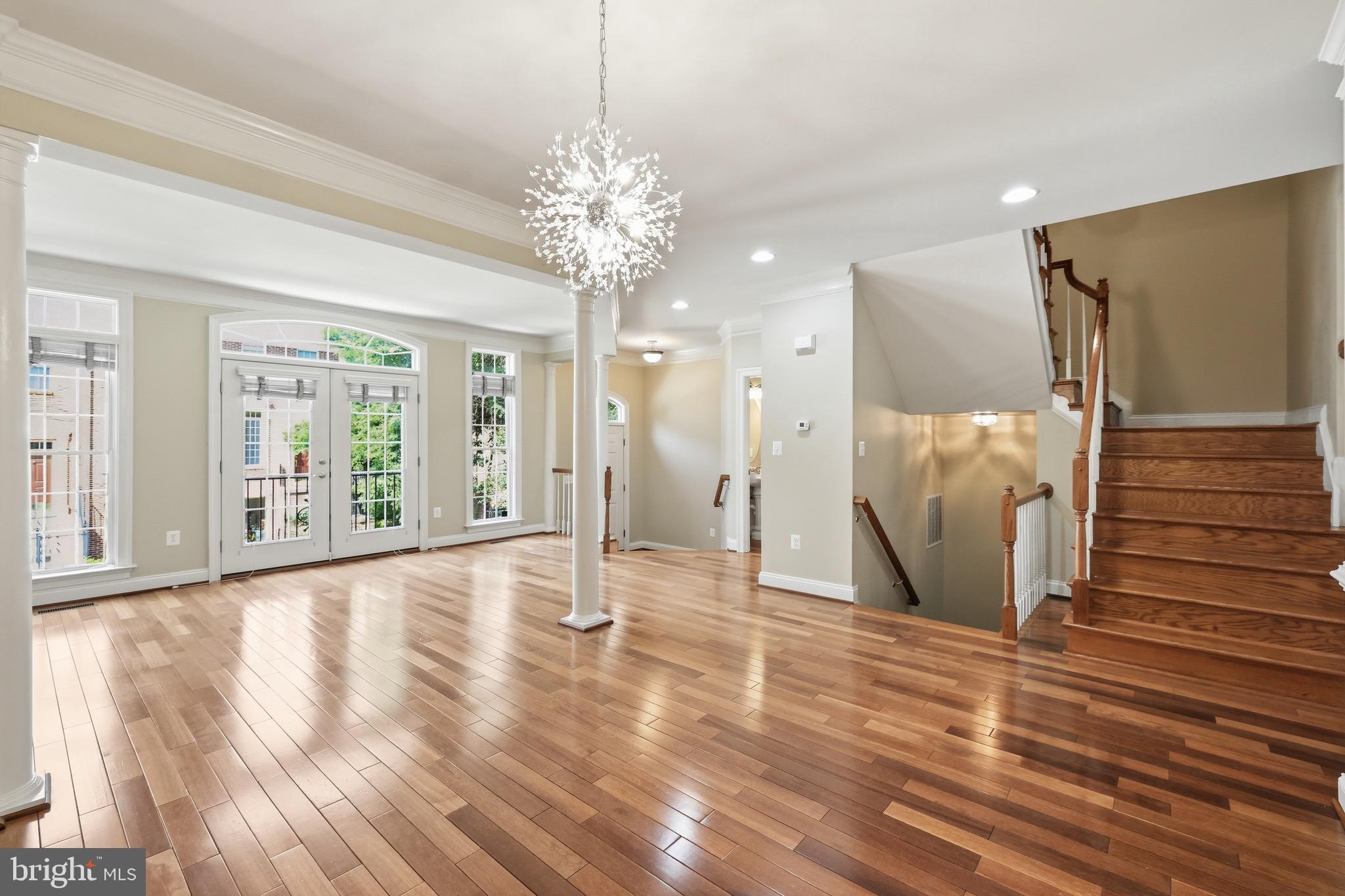 FAIRFAX PARK - Residential