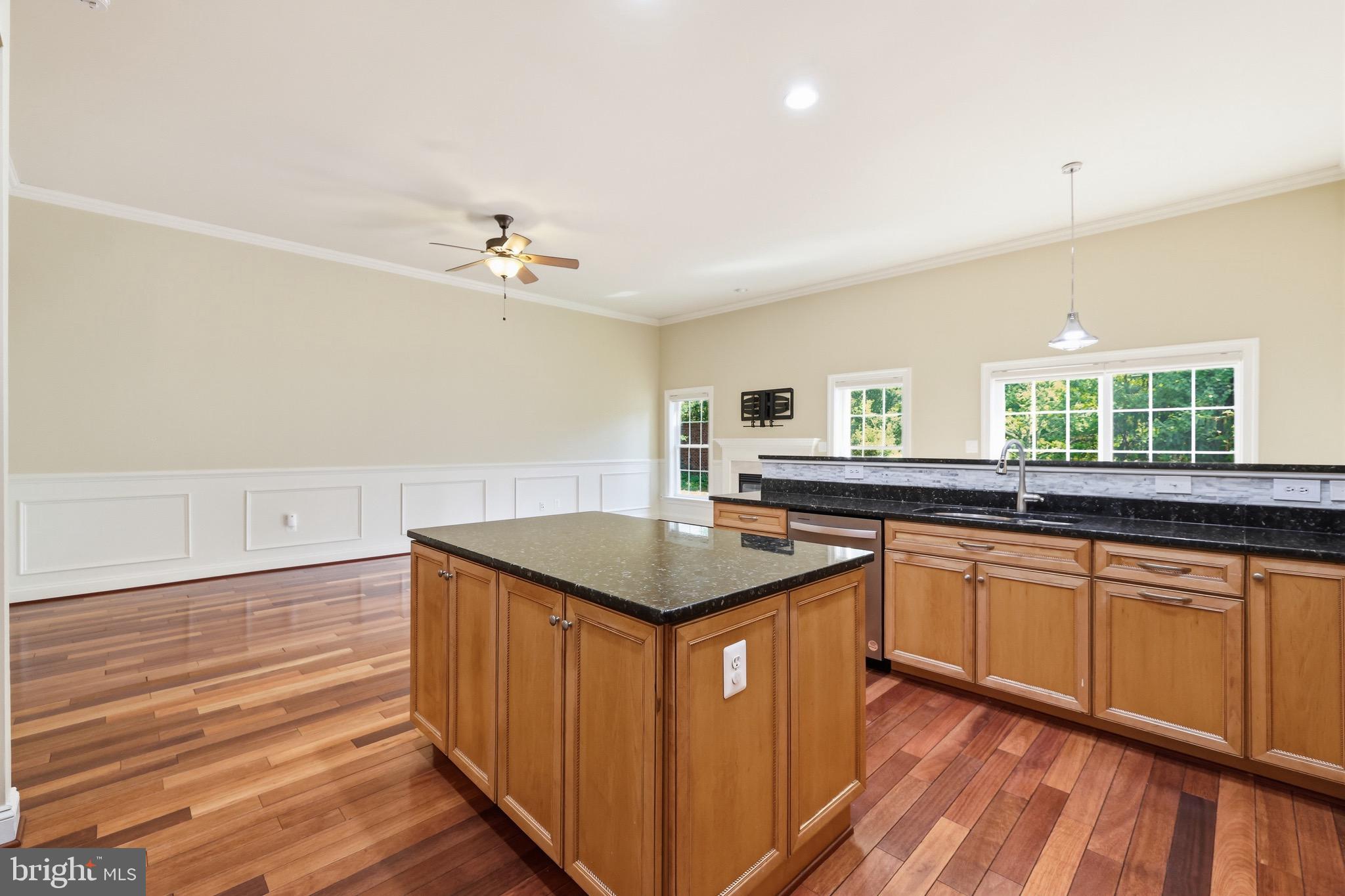 FAIRFAX PARK - Residential