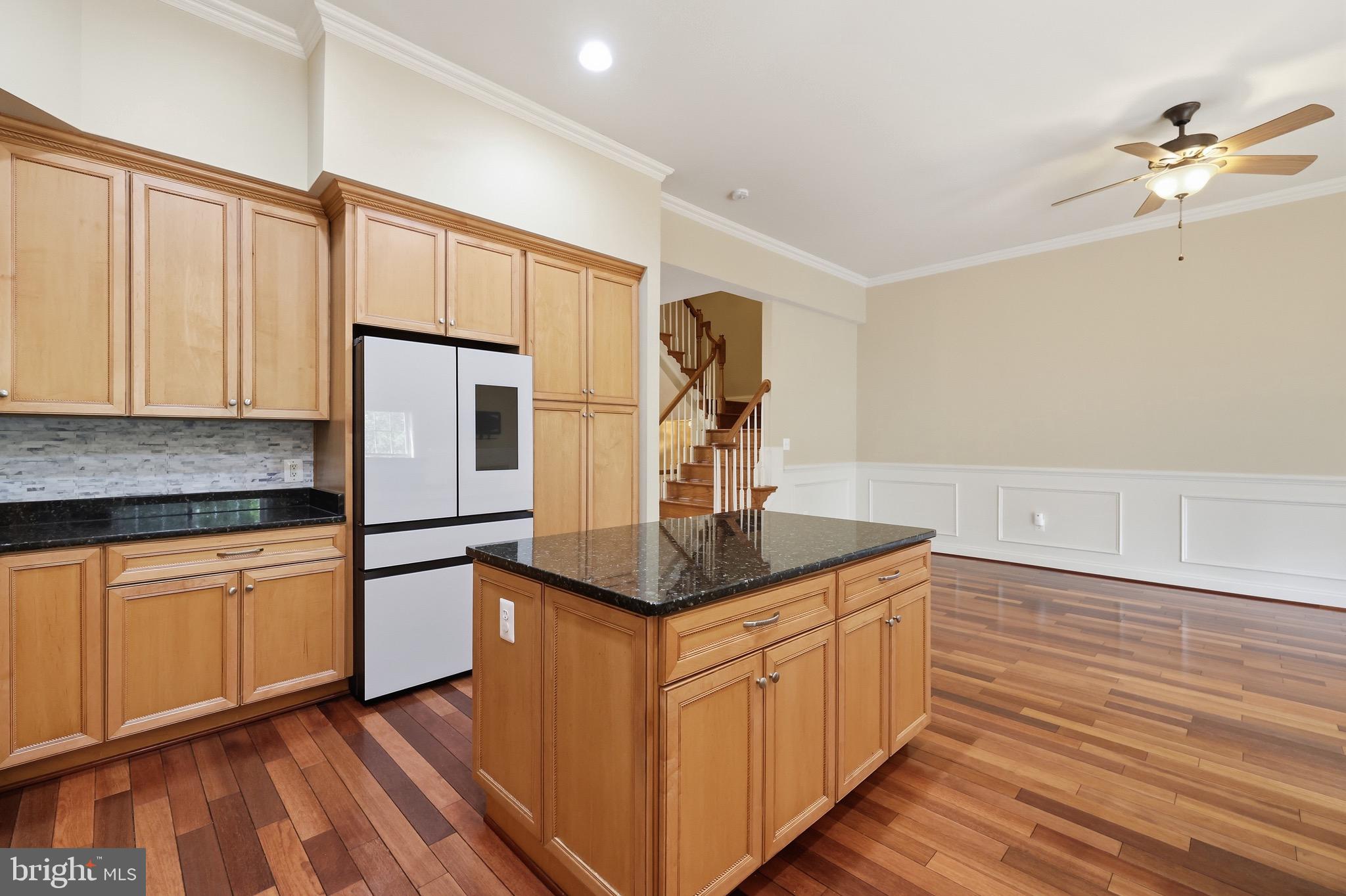 FAIRFAX PARK - Residential