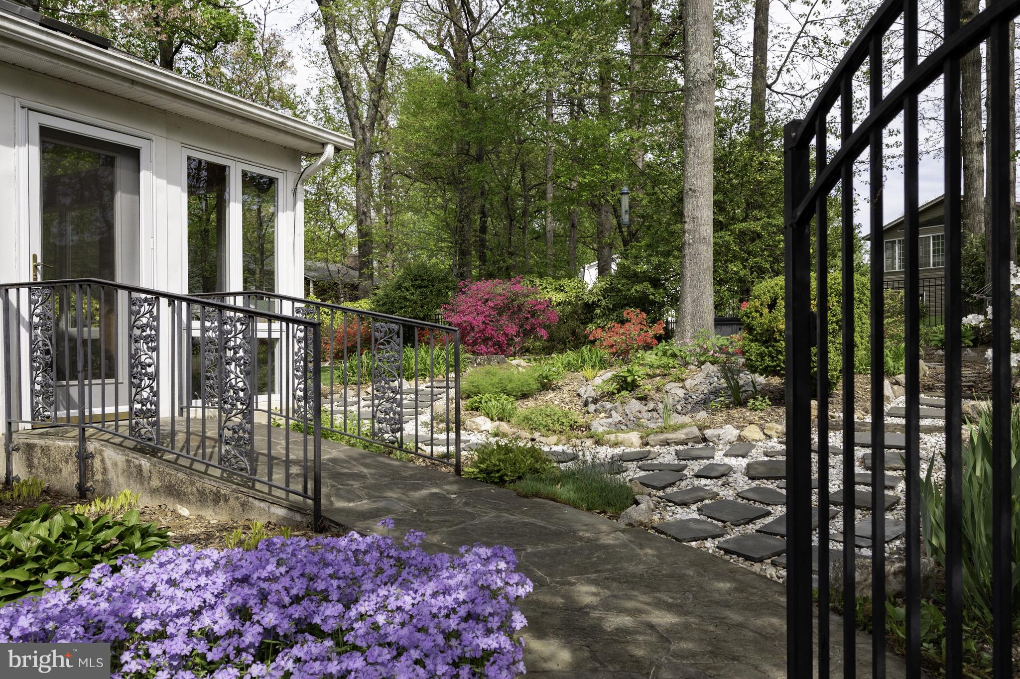 ORANGE HUNT ESTATES - Residential