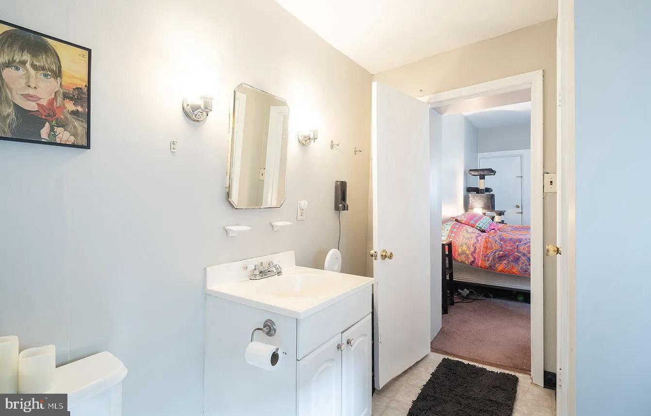 MANAYUNK - Residential Income