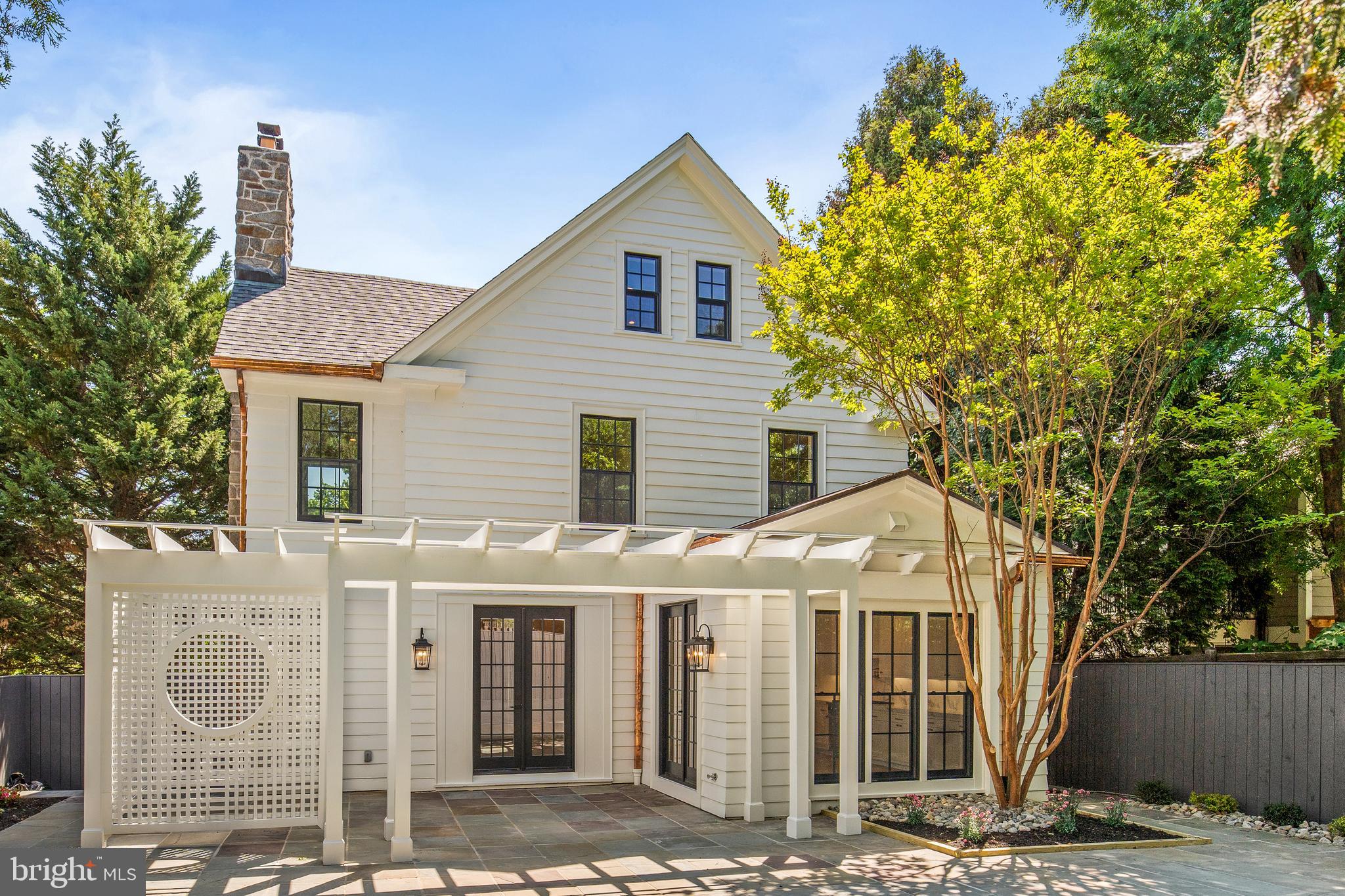 OBSERVATORY CIRCLE - Residential