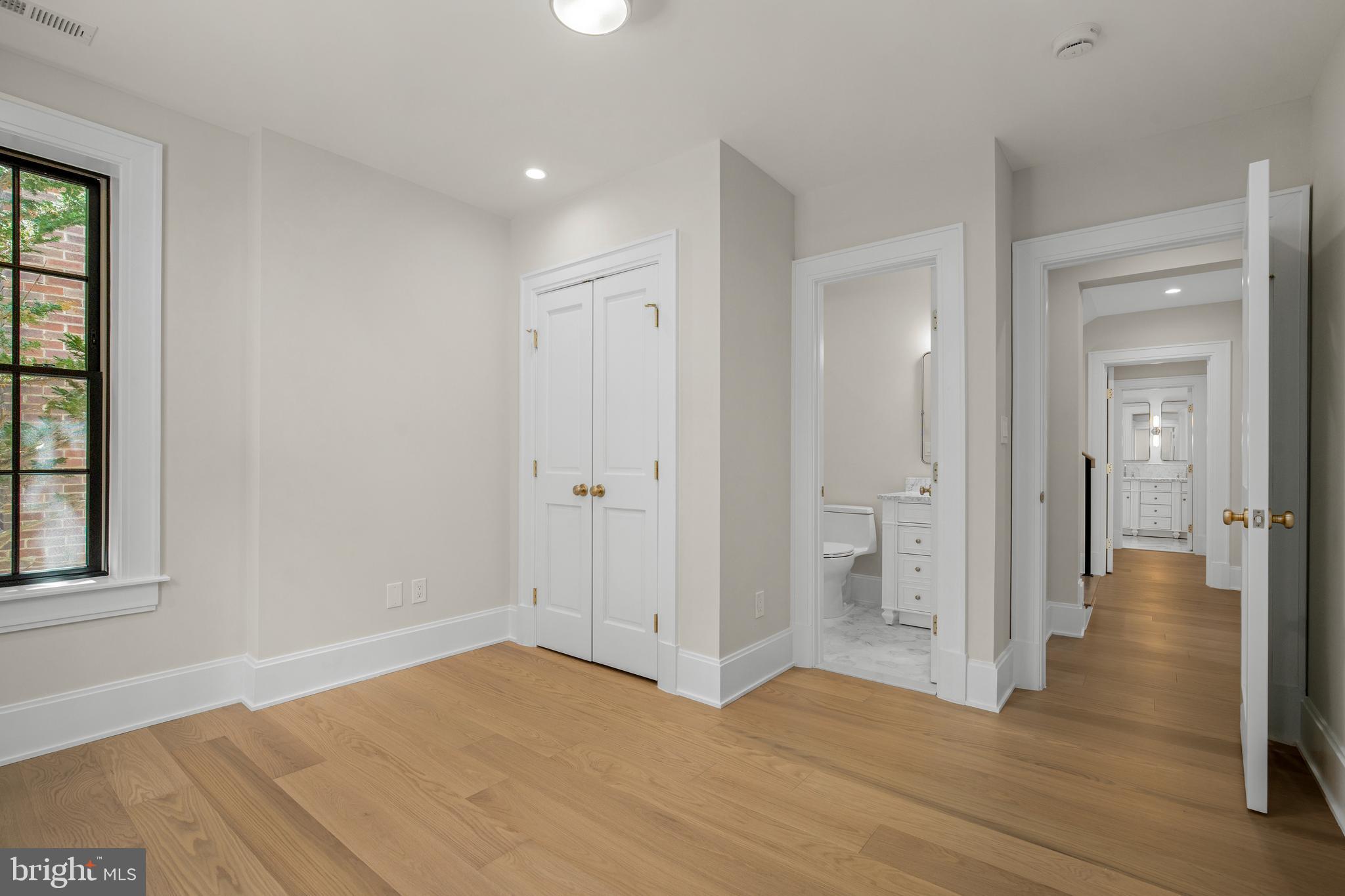 OBSERVATORY CIRCLE - Residential