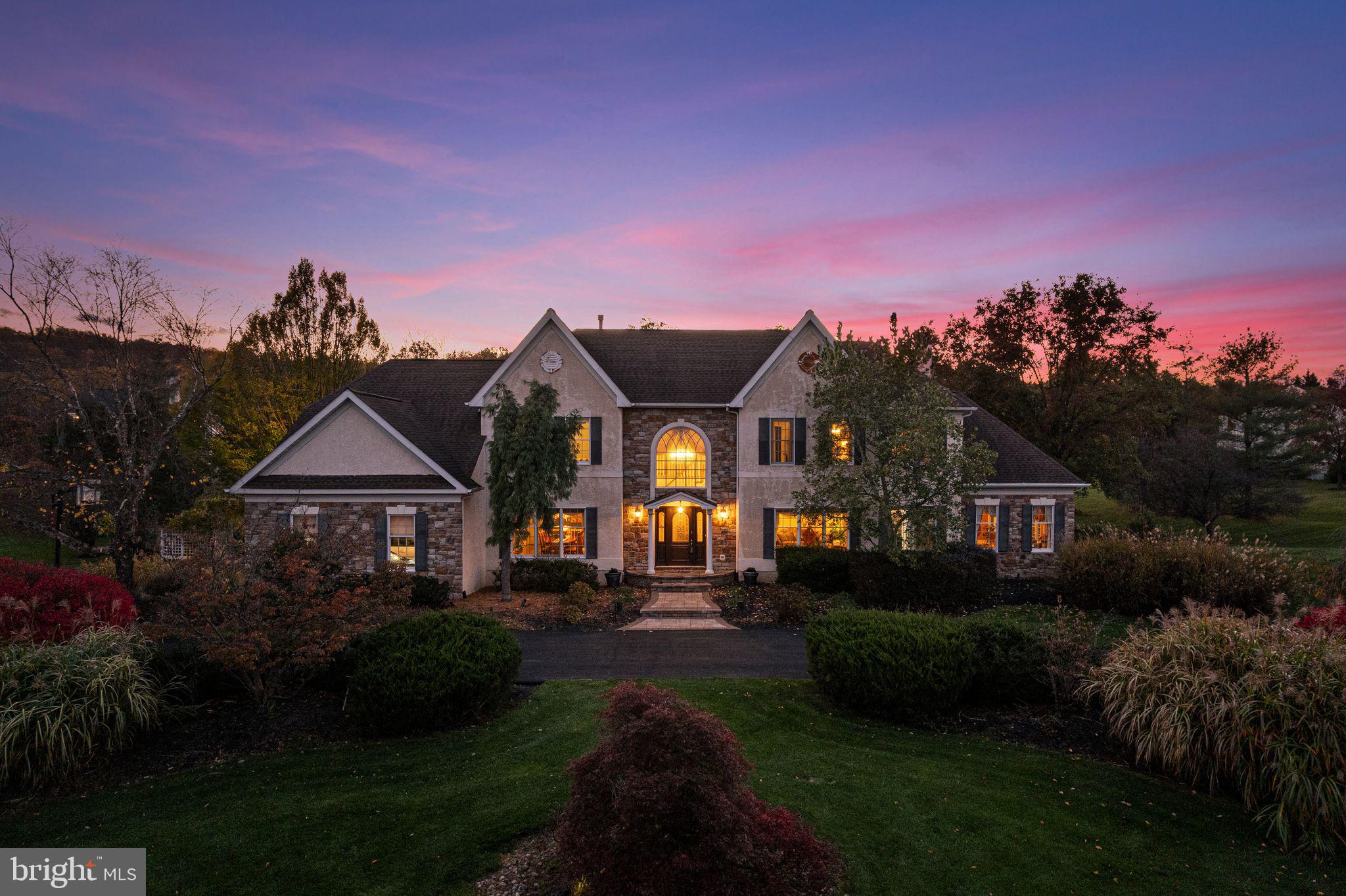RIVER CROSSING - Residential