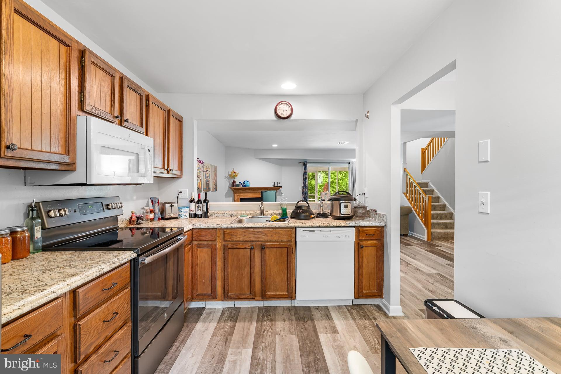 ROCKLEDGE - Residential
