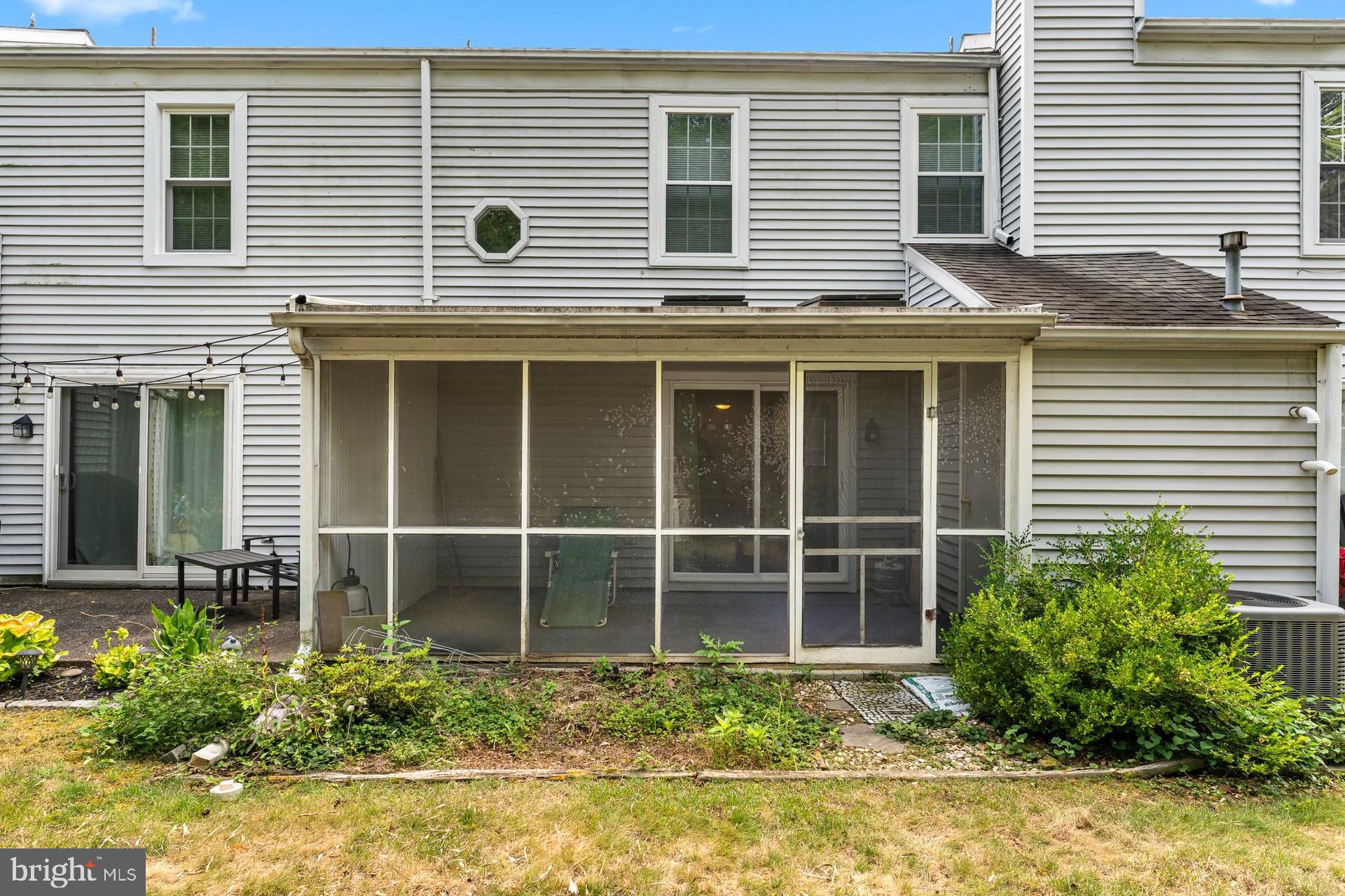 ROCKLEDGE - Residential
