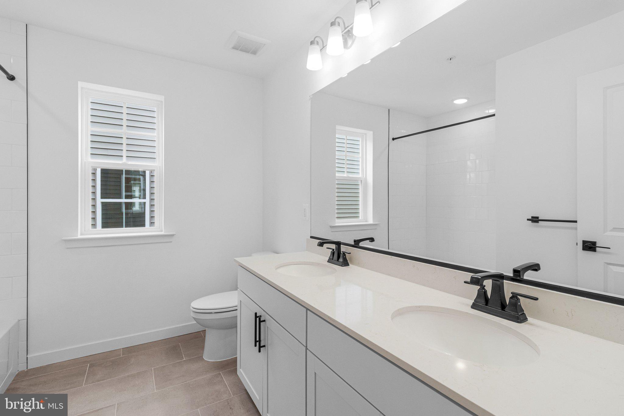 ENCLAVE AT ARUNDEL HILLS - Residential