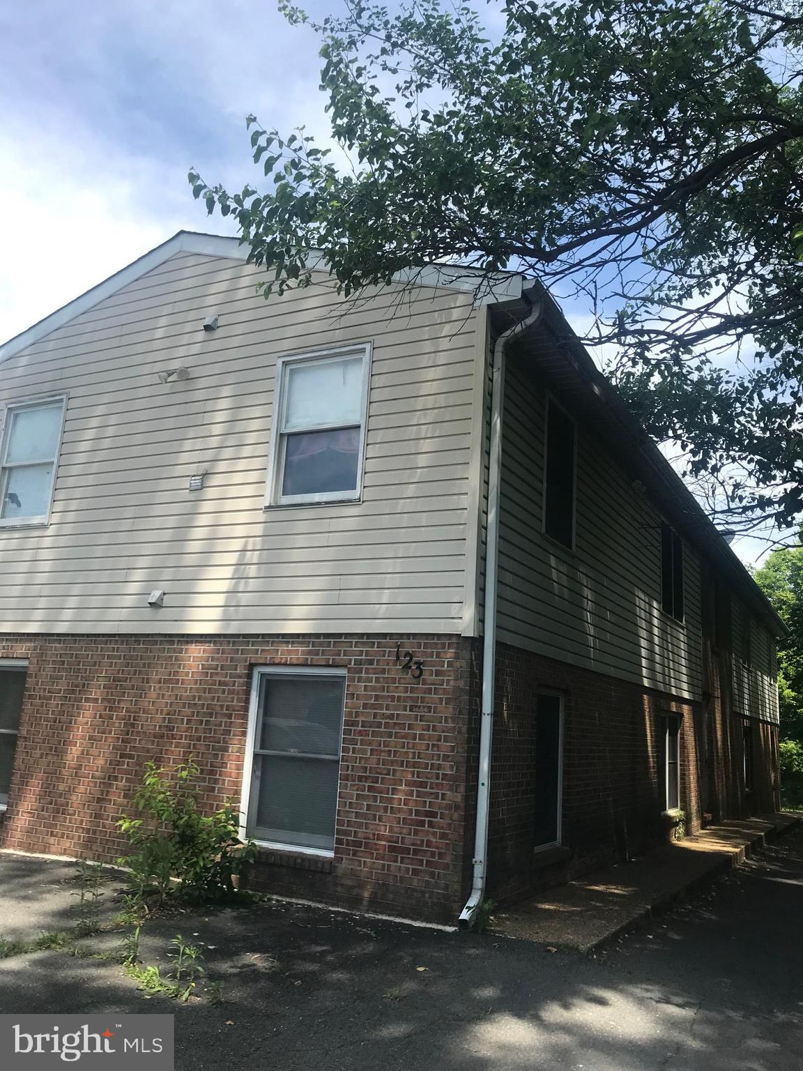NONE AVAILABLE - Residential Lease