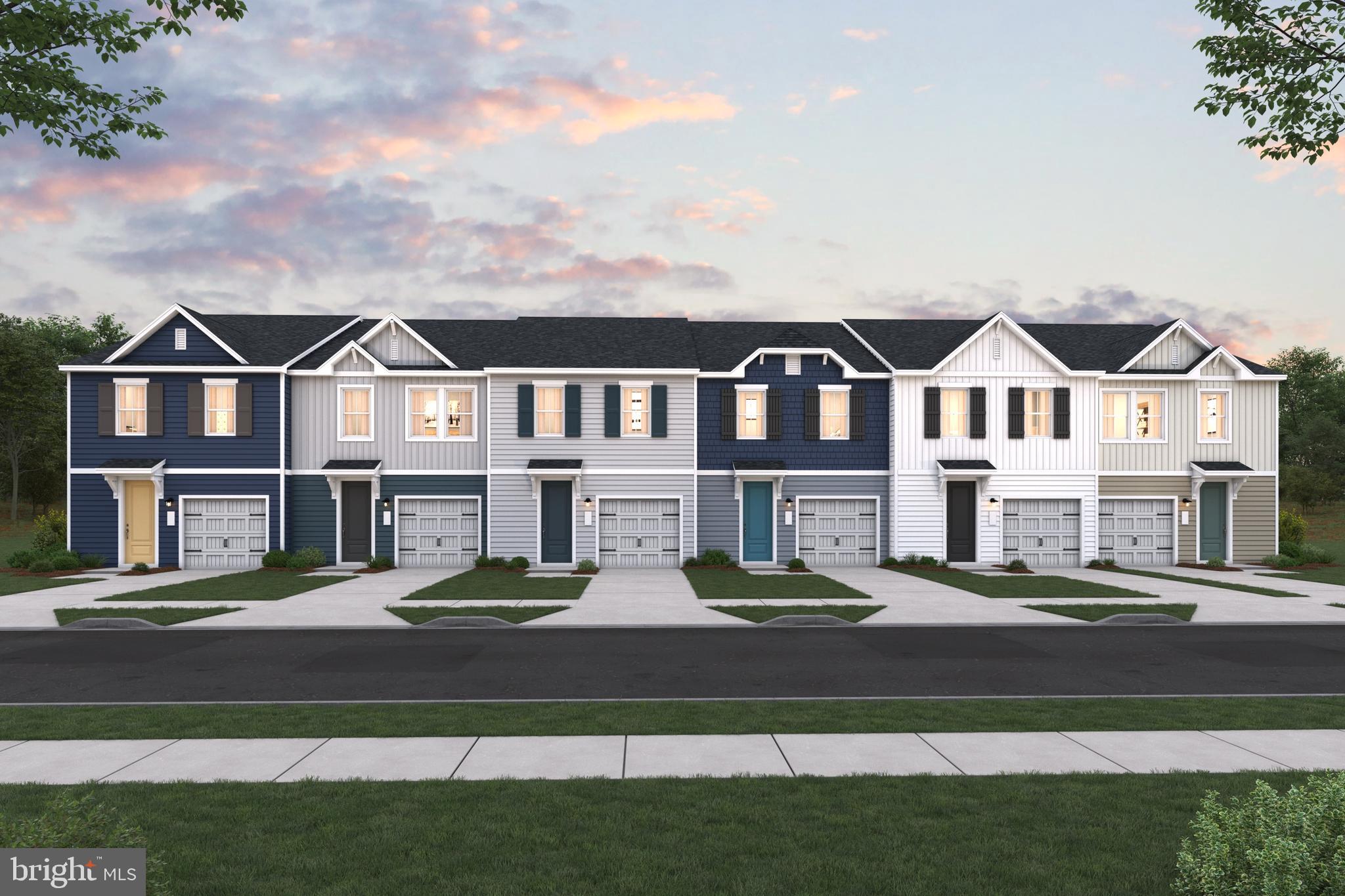 NORTH POINTE COMMONS - Residential