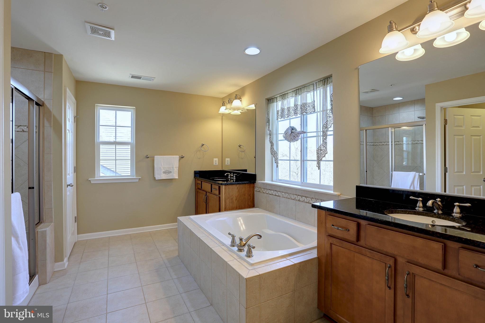 ROCKLAND AT ROGERS - Residential