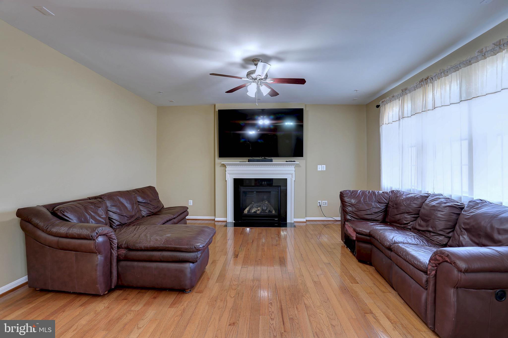 ROCKLAND AT ROGERS - Residential