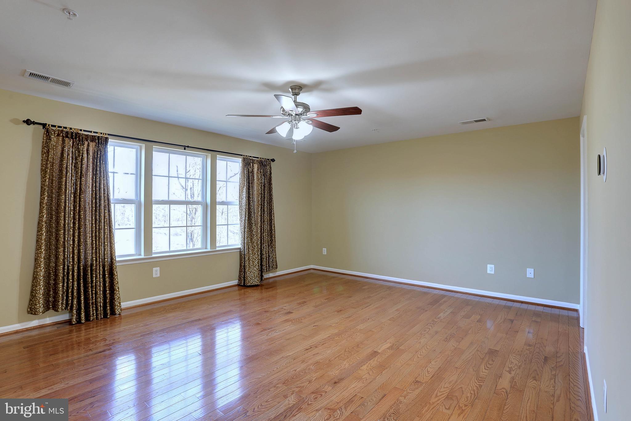 ROCKLAND AT ROGERS - Residential