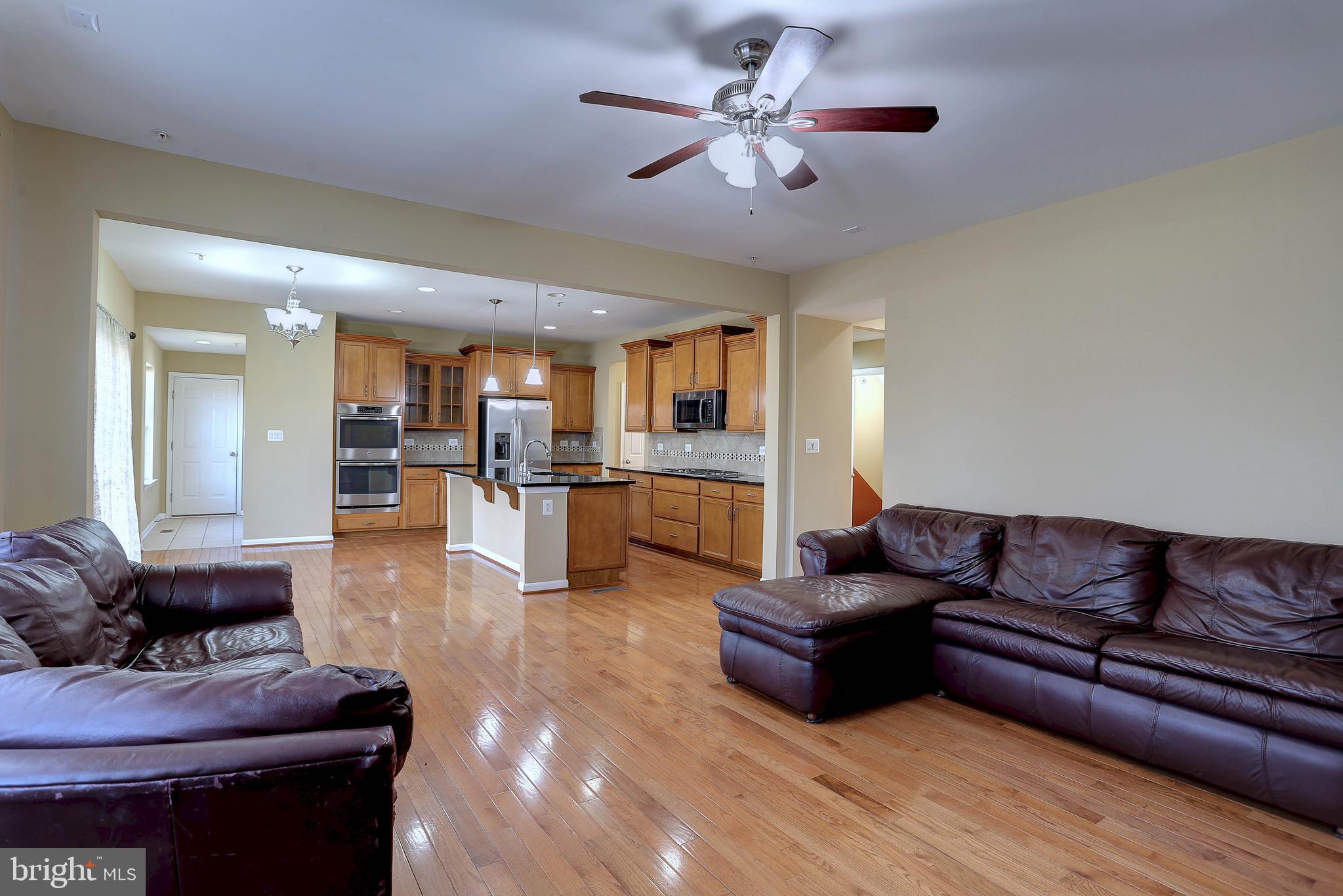 ROCKLAND AT ROGERS - Residential