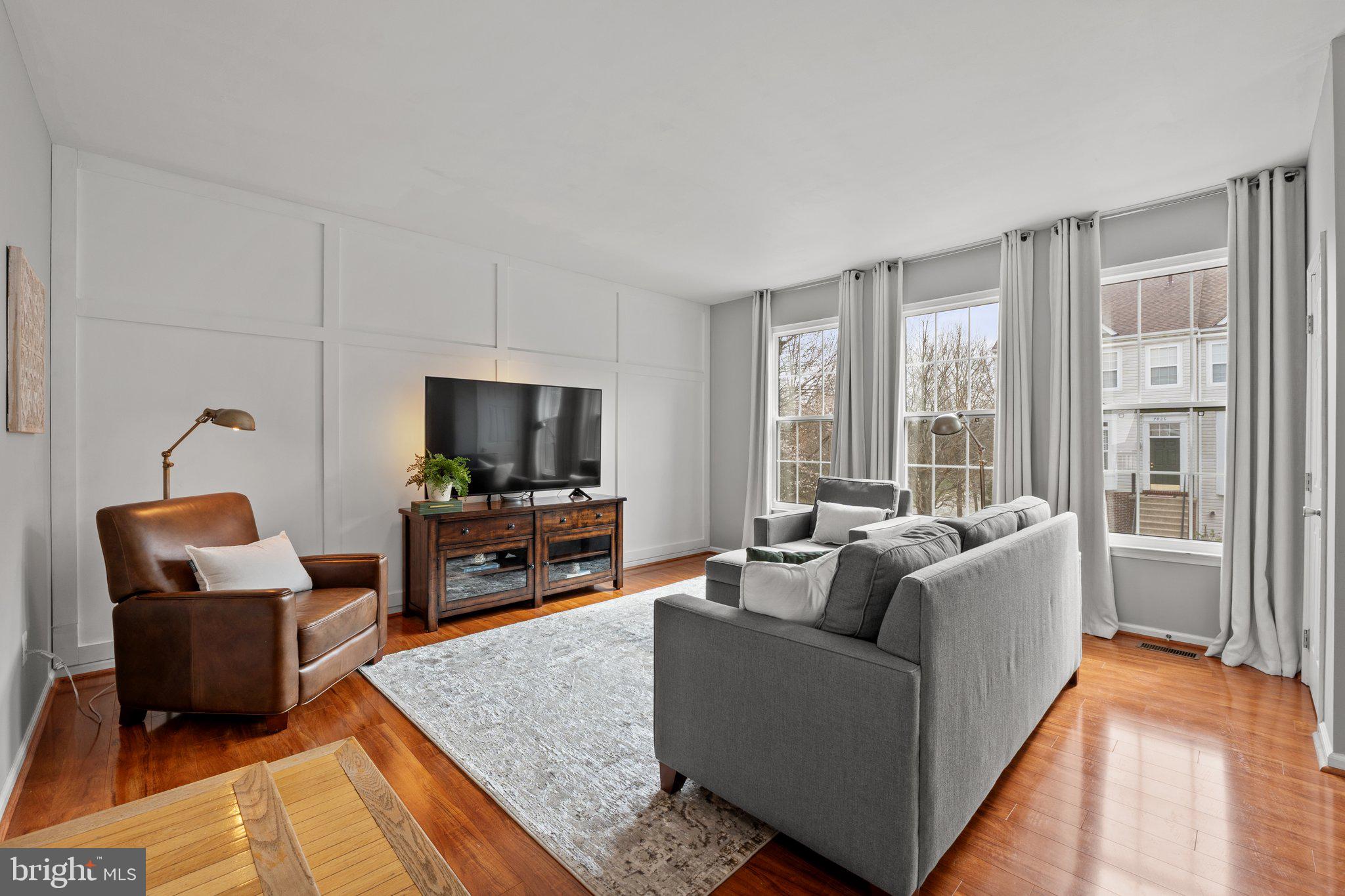 ISLAND CREEK - Residential