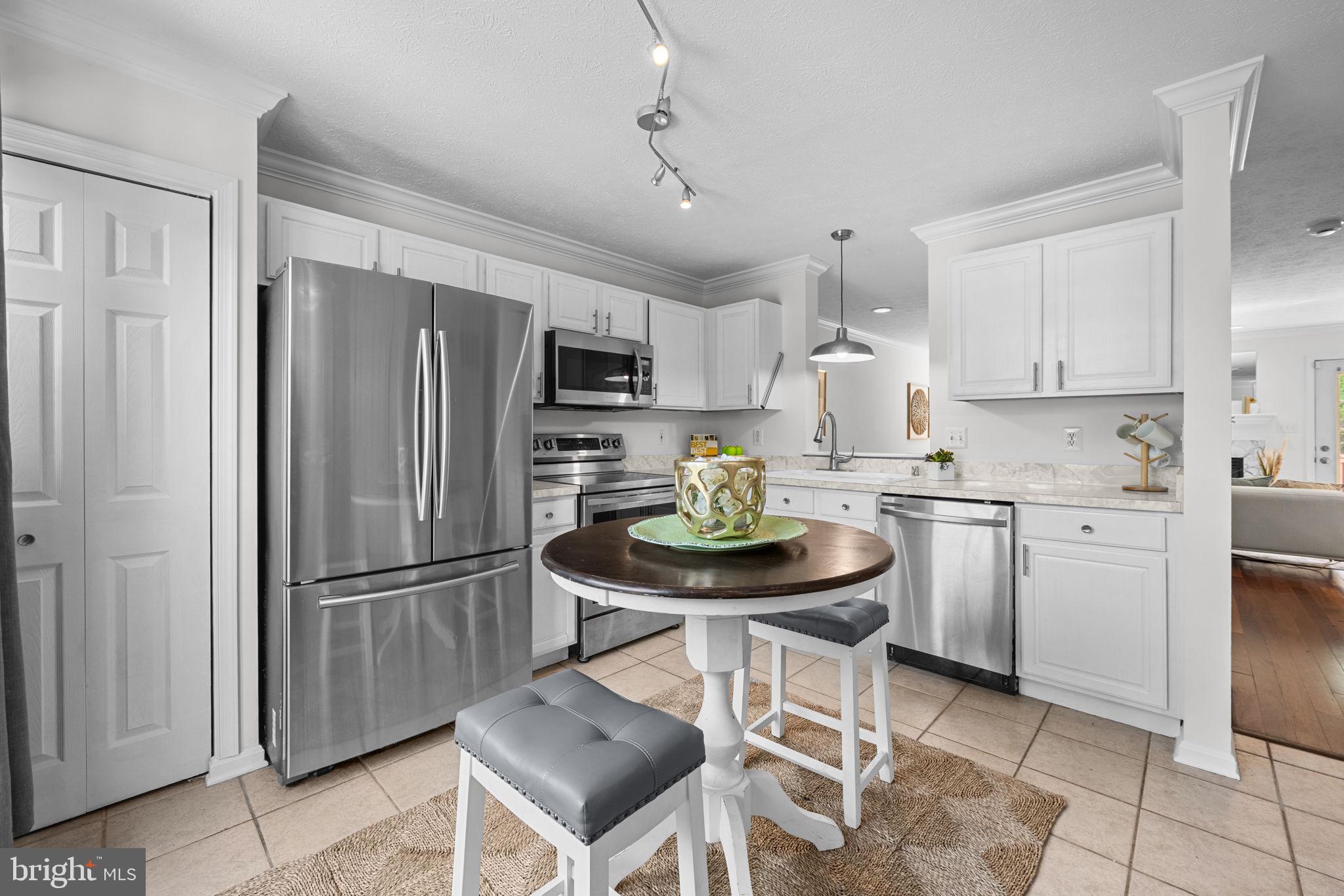 OWINGS MILLS - Residential