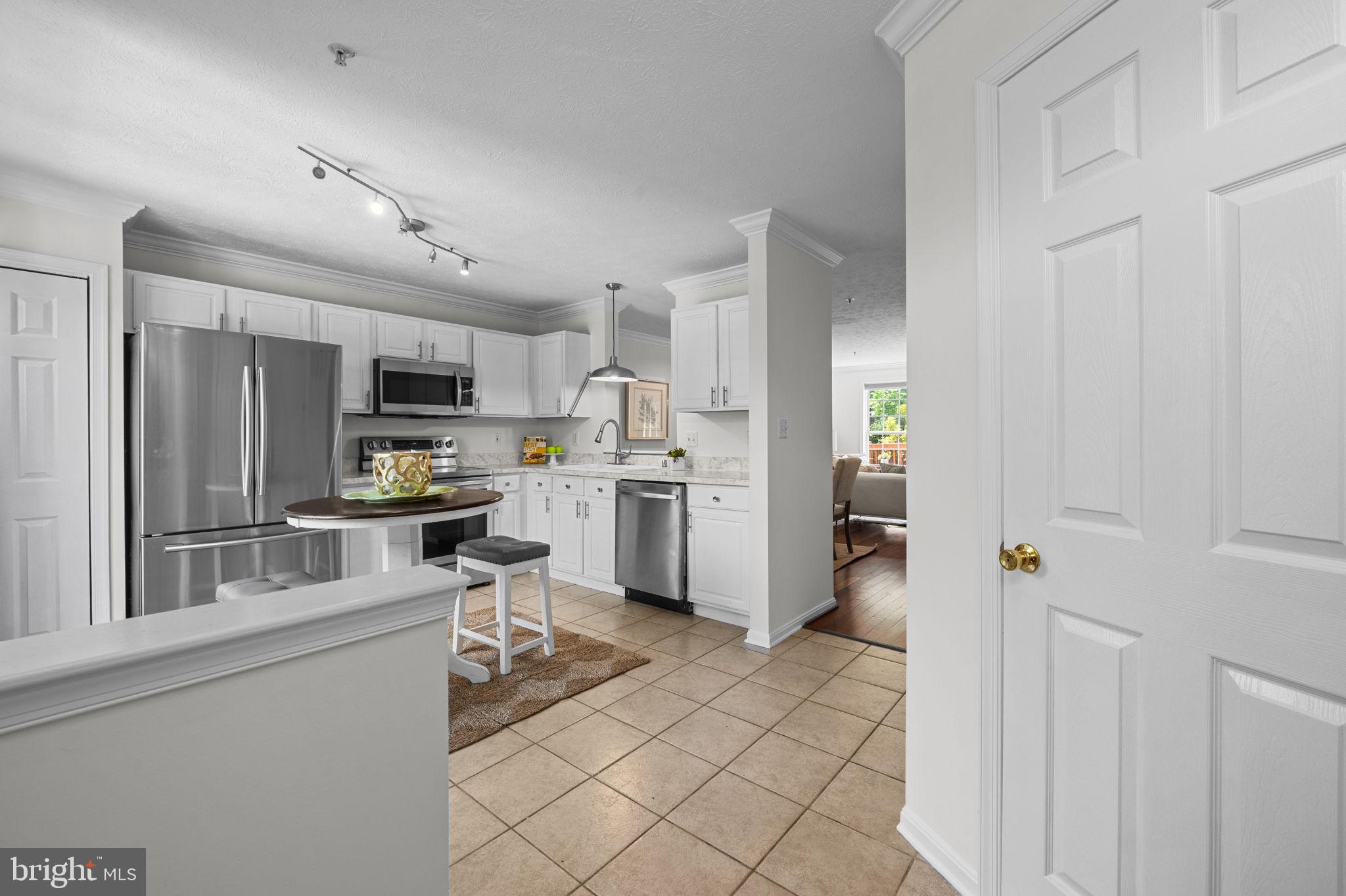 OWINGS MILLS - Residential