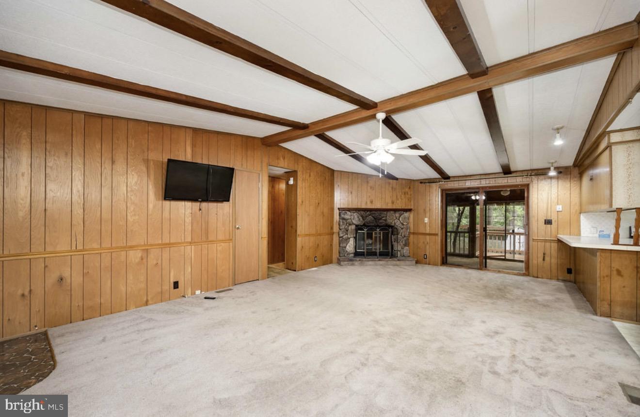 EVERGREEN ACRES (9) - Residential
