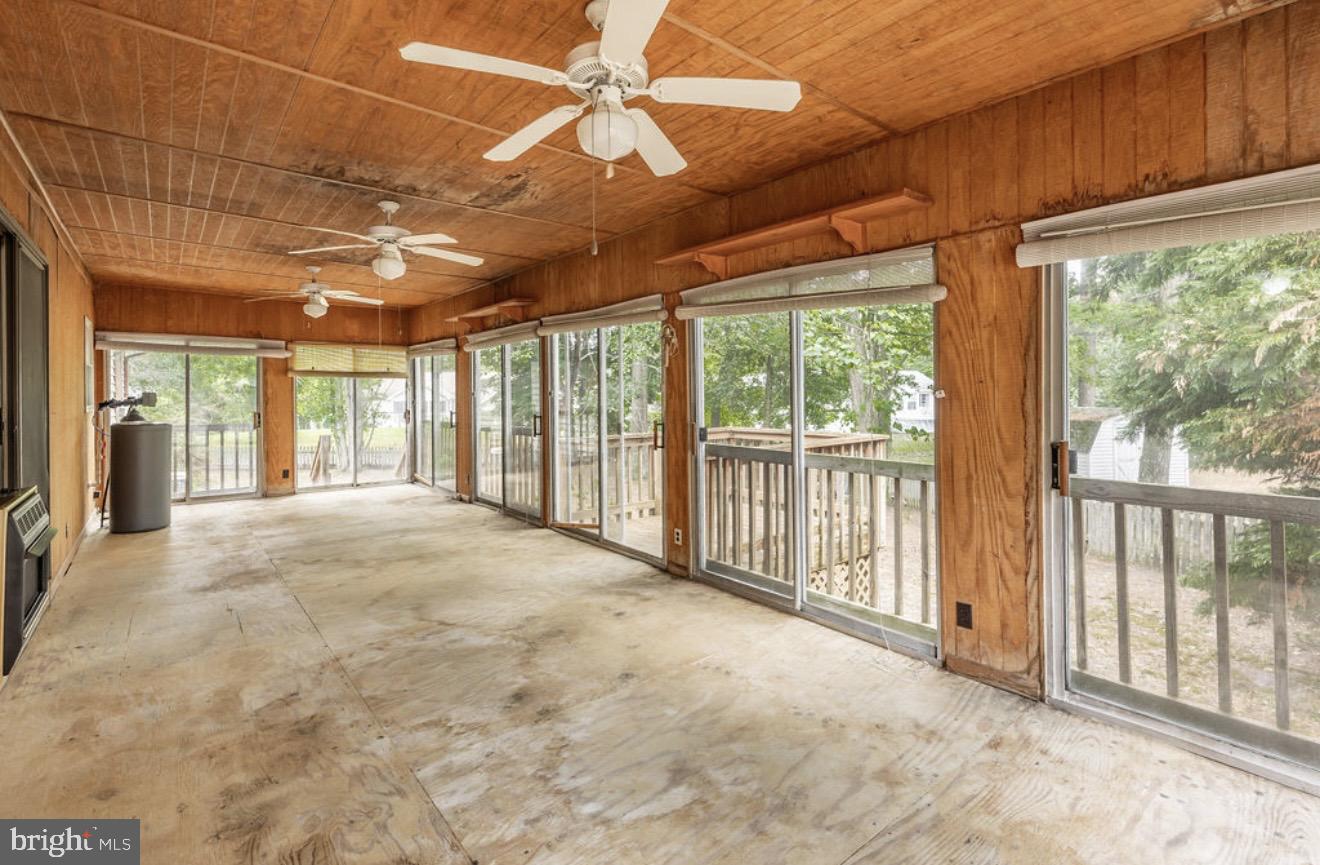 EVERGREEN ACRES (9) - Residential