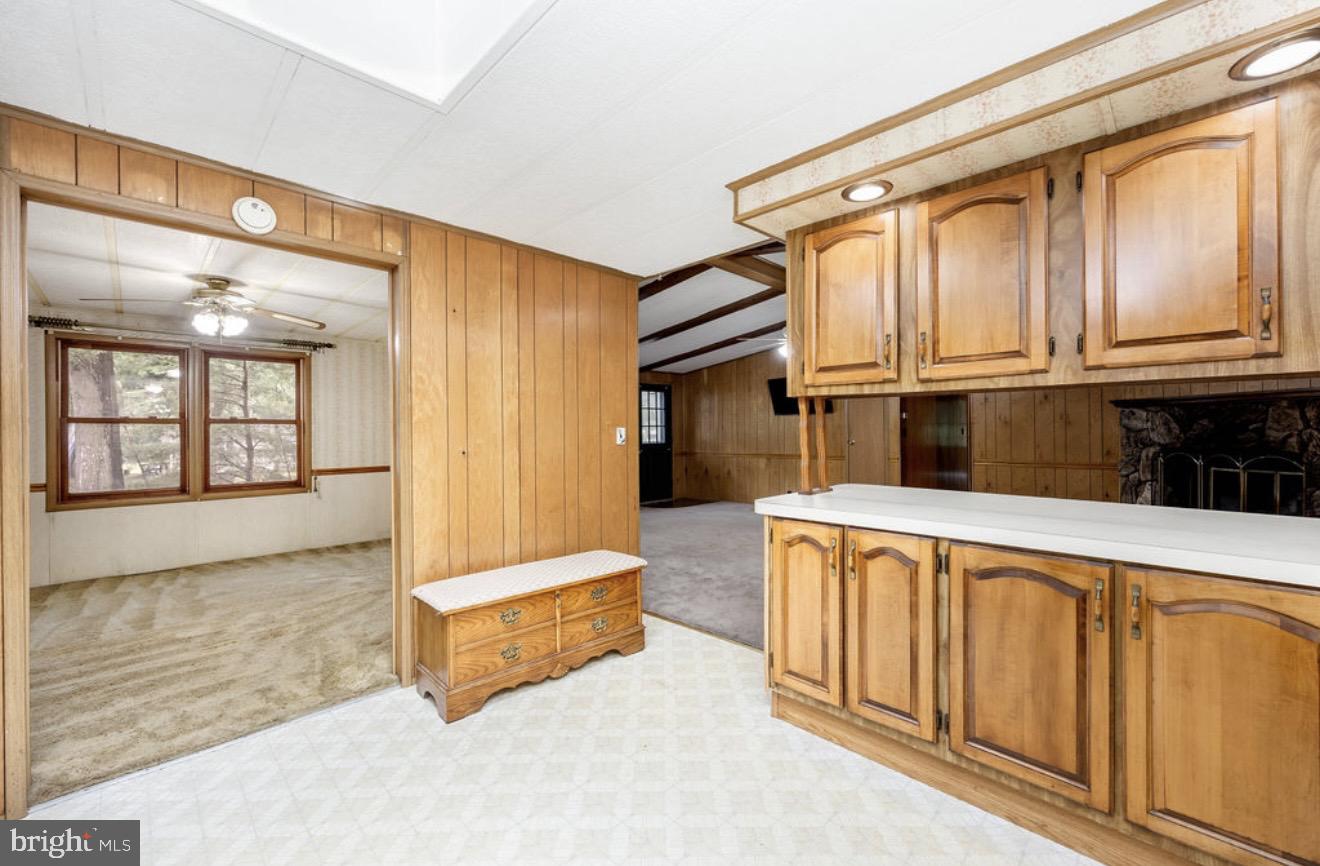 EVERGREEN ACRES (9) - Residential