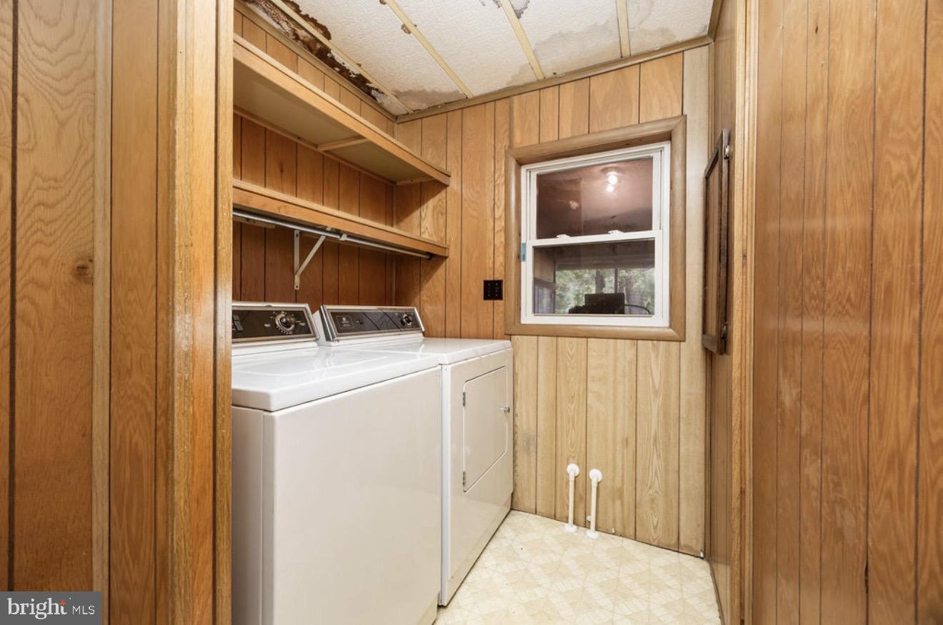 EVERGREEN ACRES (9) - Residential